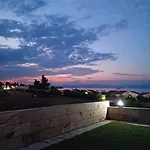 Villa Perfect For Families - Sea, Pool And Relax
