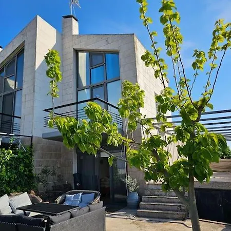 Perfect For Families - Sea, Pool And Relax Villa *