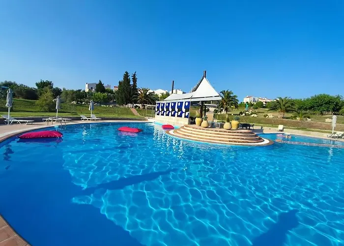 Villa Perfect For Families - Sea, Pool And Relax