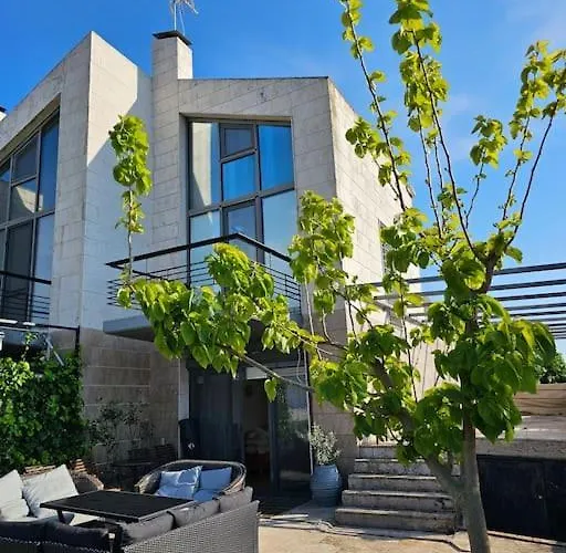Perfect For Families - Sea, Pool And Relax Villa *